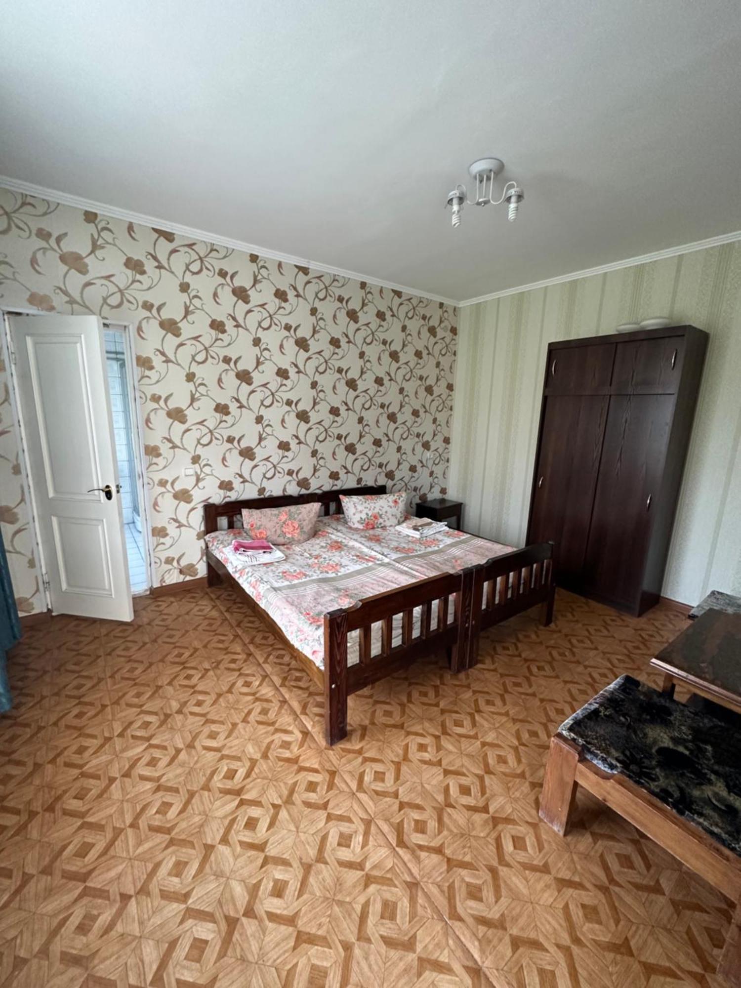 Дом Жени И Люды Hotell Zhabagly Eksteriør bilde